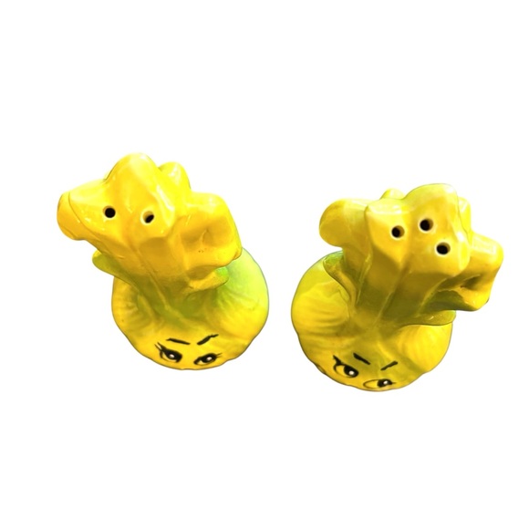 Vintage Kitschy Anthropormorphic Salt & Pepper Shakers Leek Celery Japan MCM 5” - Picture 5 of 12
